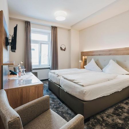 Hotel Restaurant Roemer Merzig Eksteriør billede